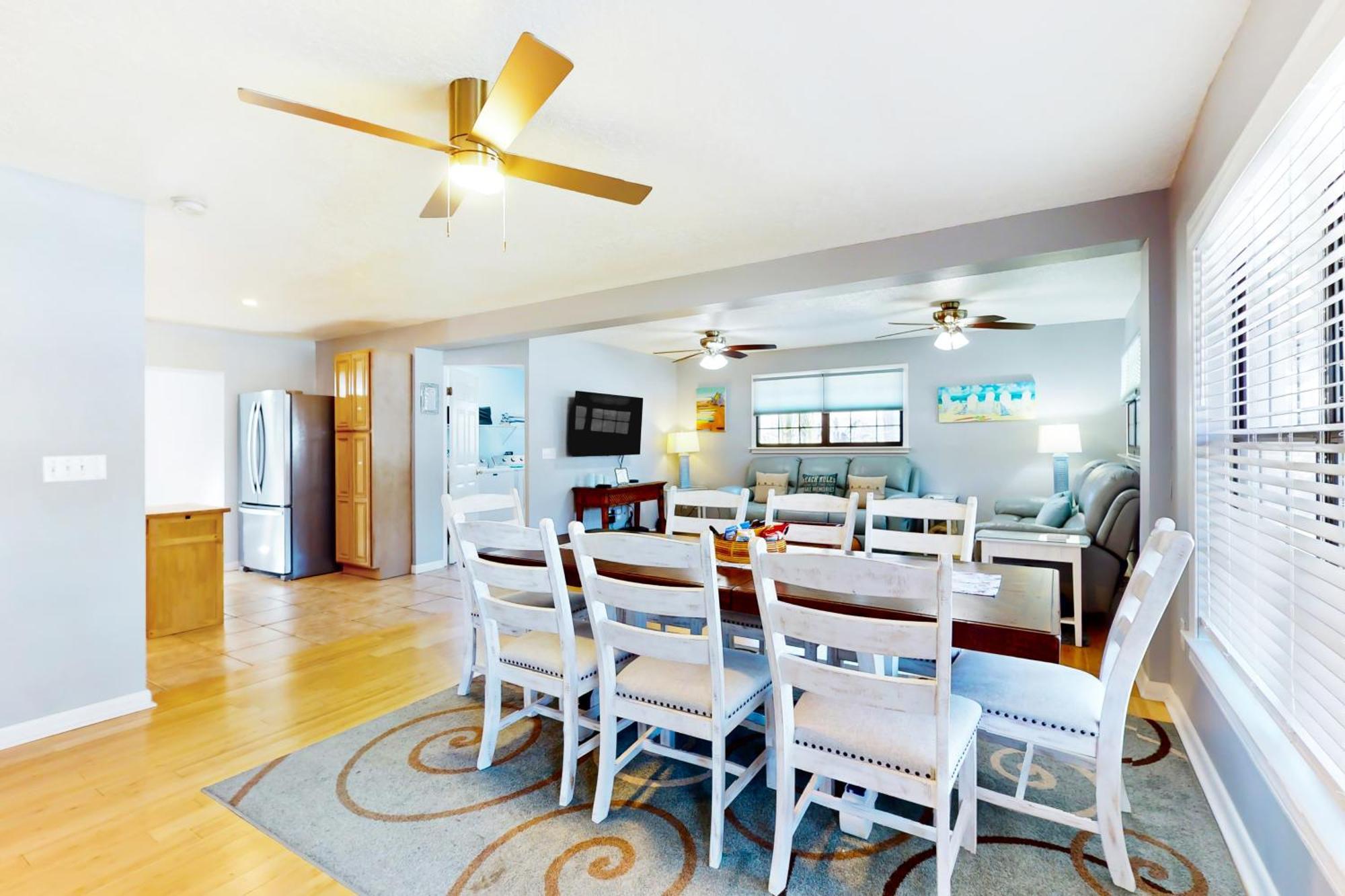 Sunset Breeze Villa Butler Beach Exterior photo